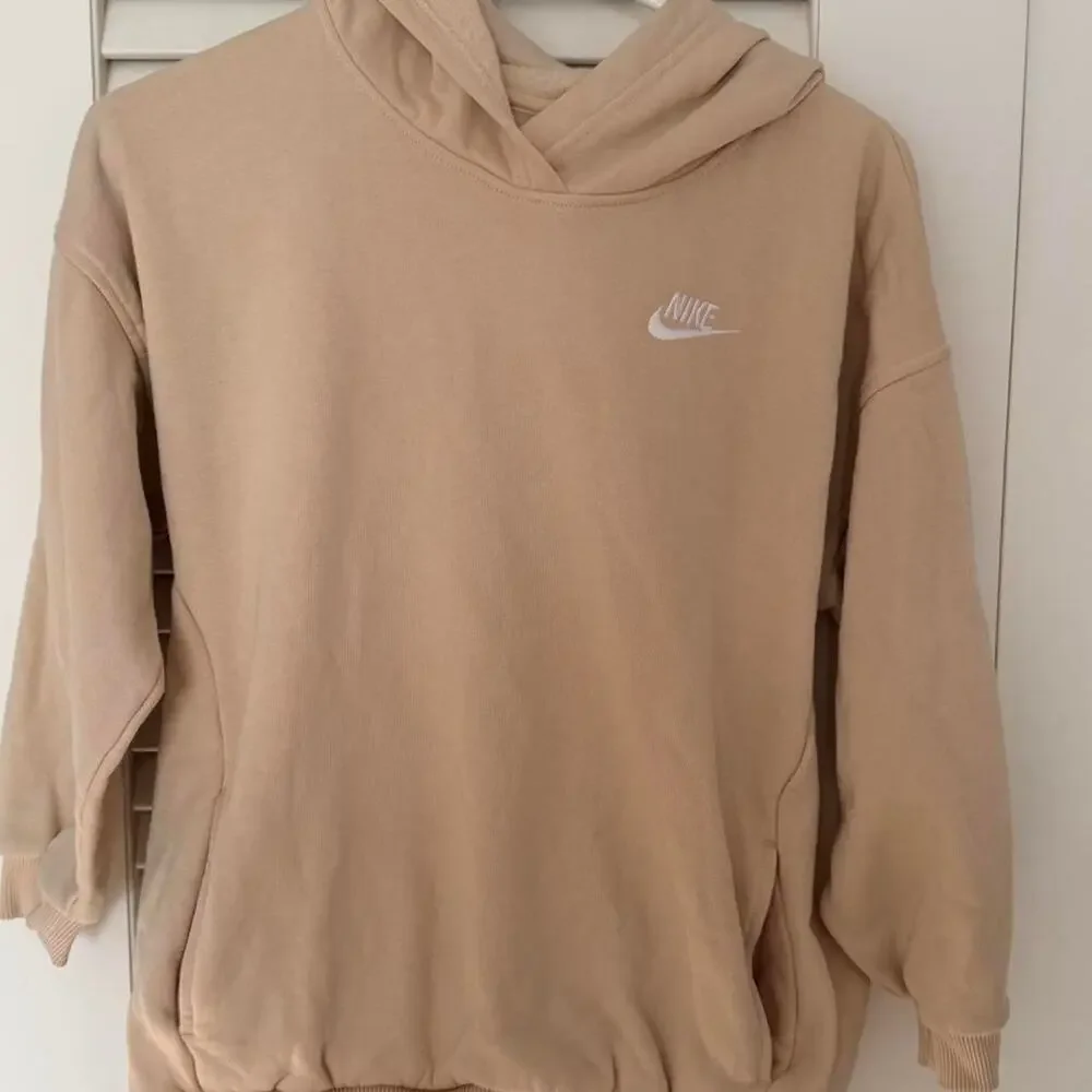 Nike tan hoodie size m